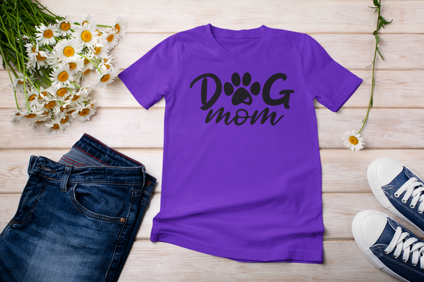 “Dog Mom” t-shirt