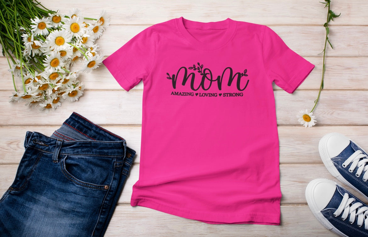 “Mom” t-shirt