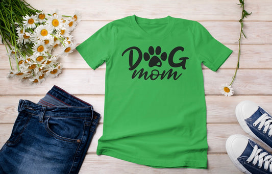 “Dog Mom” t-shirt